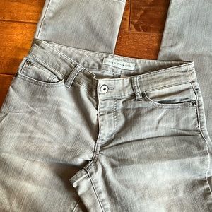 Chico's Platinum Denim Women's Size 00 Short 4